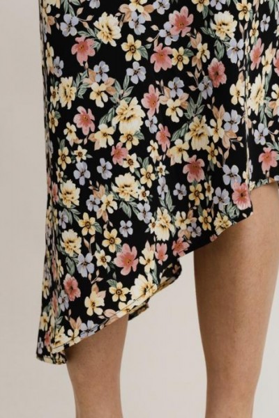 Zandra Asymmetric Skirt Flower