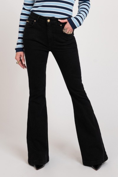 nikkie-evia-black-flare-jeans-n2-561-2405-nikkie-evia-flared-jeans-black