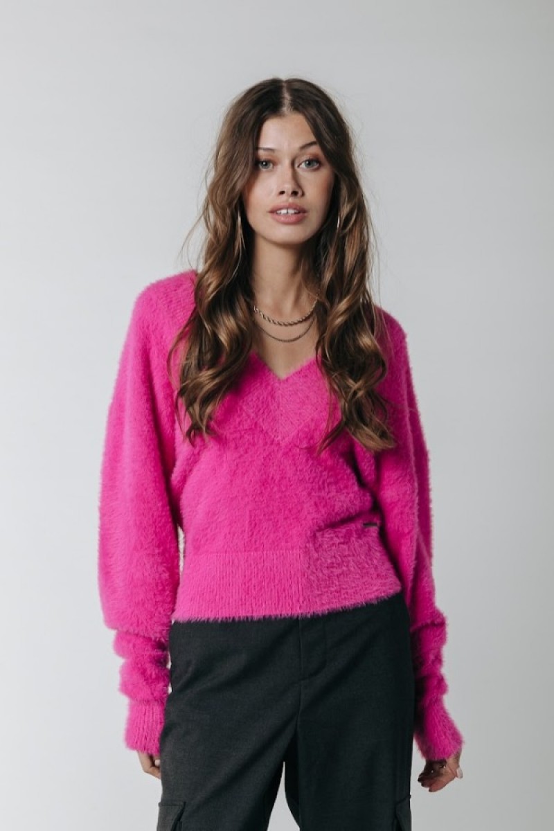 Jett V Neck Knitted Sweater Sweet Pink
